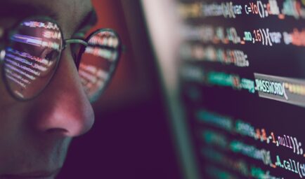 The Benefits of APIs in Sanctions Screening